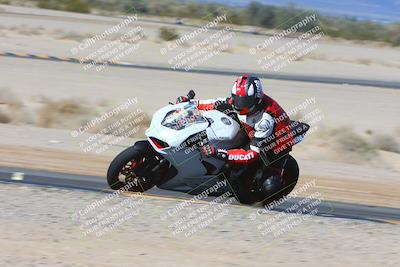 media/Feb-04-2024-SoCal Trackdays (Sun) [[91d6515b1d]]/7-Turn 9 Inside (1140am)/